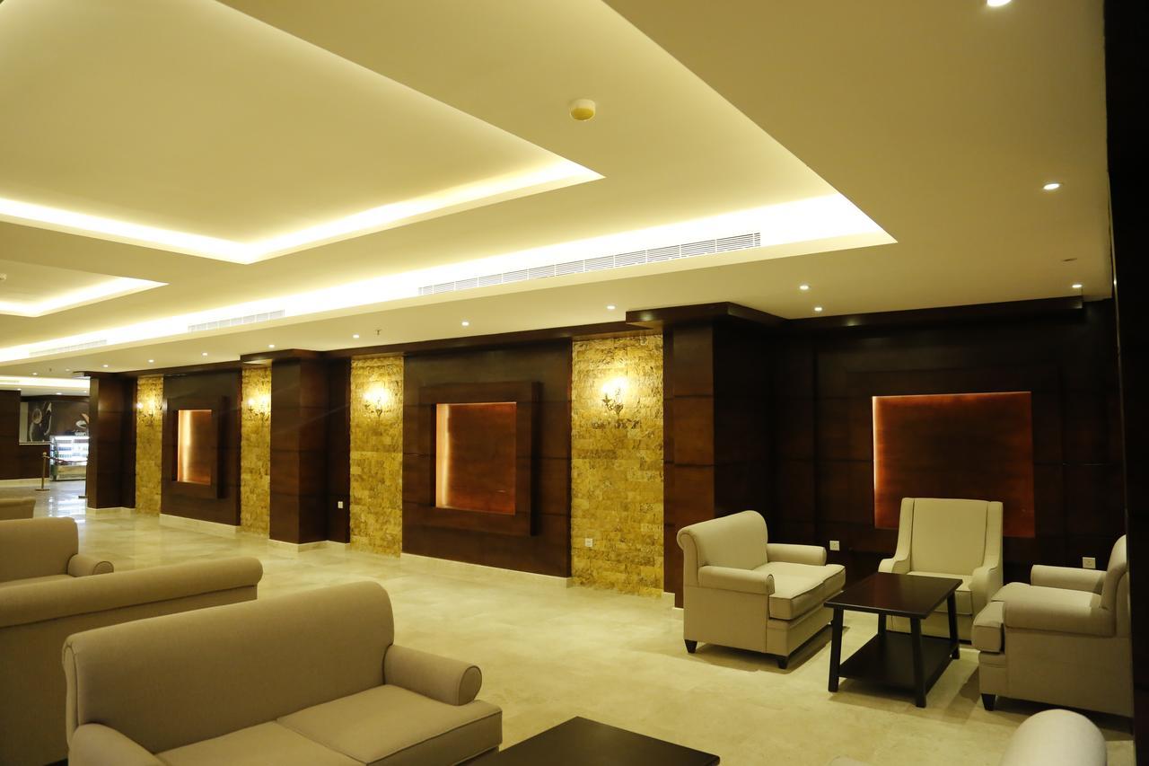 Flora Hotel Suite 2 فلورا2 للشقق المخدومة Riadh Exterior foto