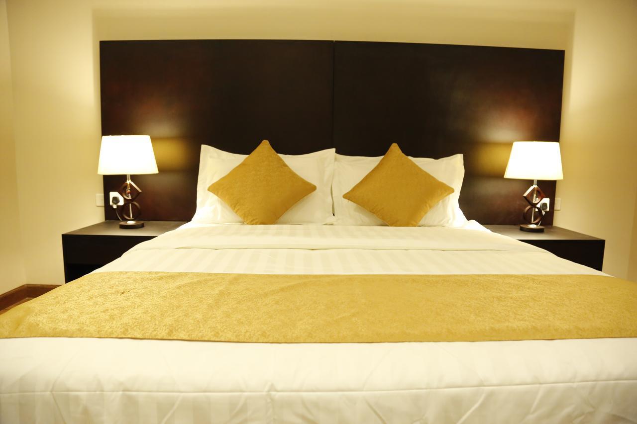 Flora Hotel Suite 2 فلورا2 للشقق المخدومة Riadh Exterior foto