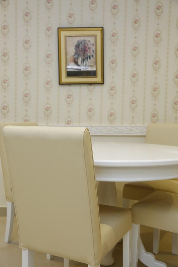 Flora Hotel Suite 2 فلورا2 للشقق المخدومة Riadh Exterior foto